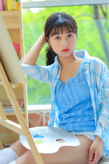 诱惑丝袜痴女ol.里美尤利娅